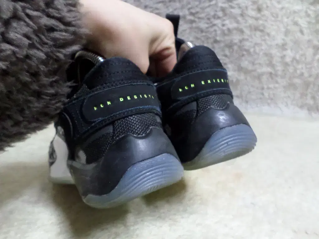 thumbnail-4